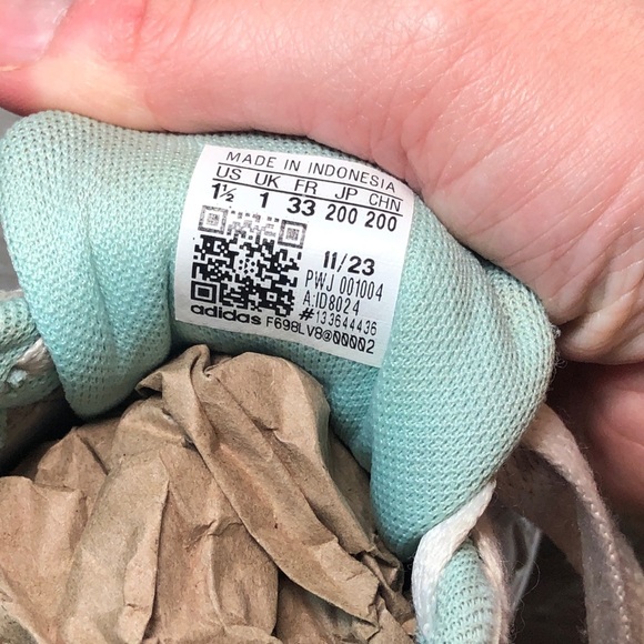 Adidas Shoes Kids 1 1/2 Girls Grand Court X Disney Low Top Sneakers ID8024 White - Picture 3 of 11